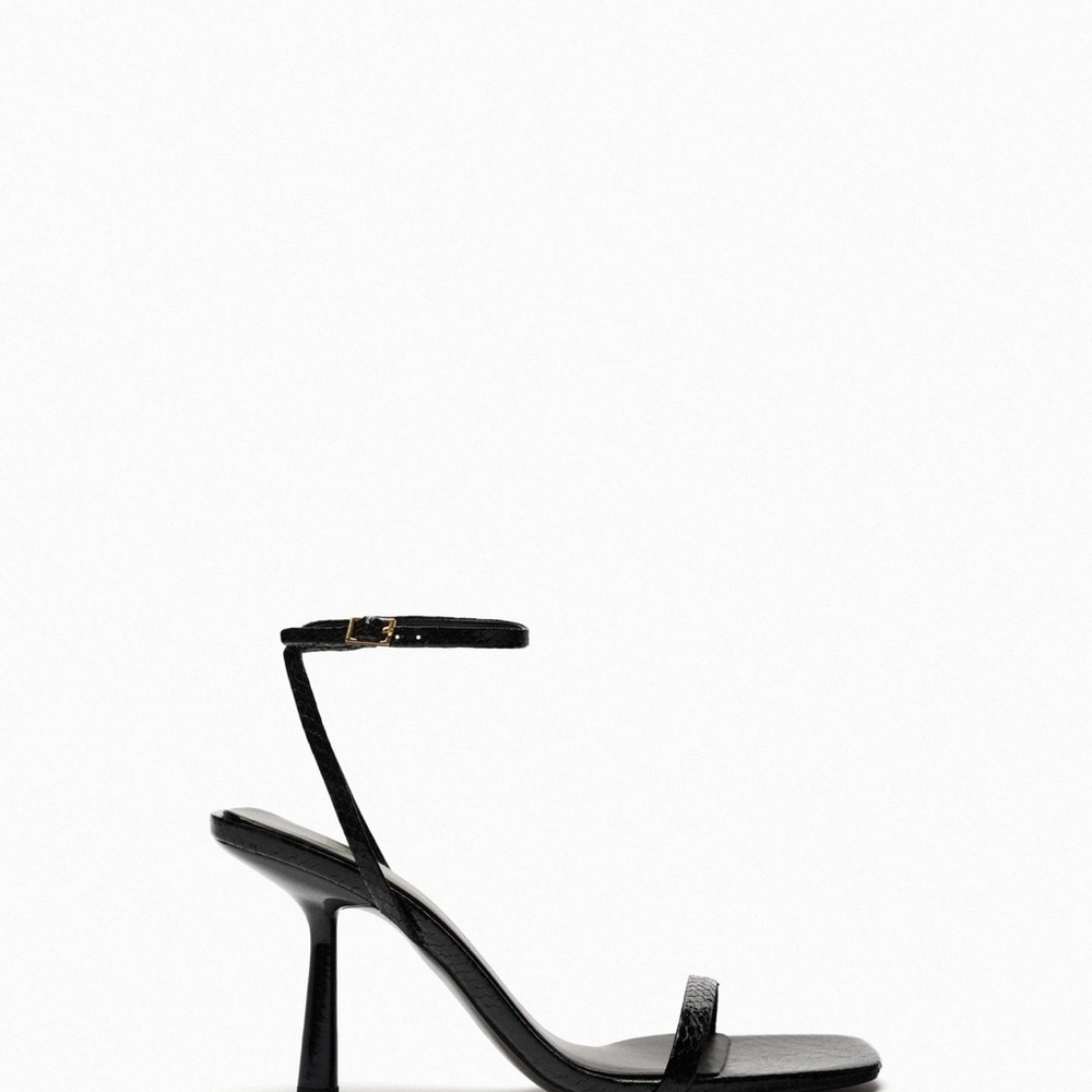 Elegant Black Strappy Heels